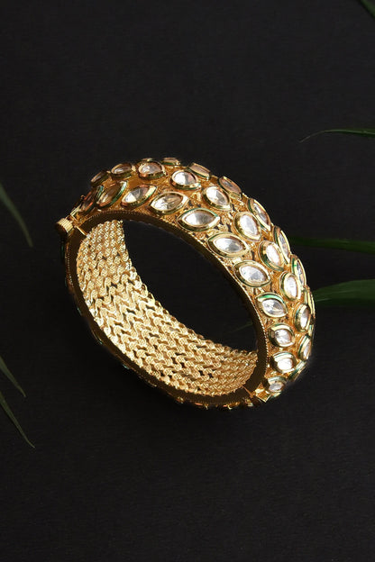Kundan Embellished Cut Work Pattern Kada 