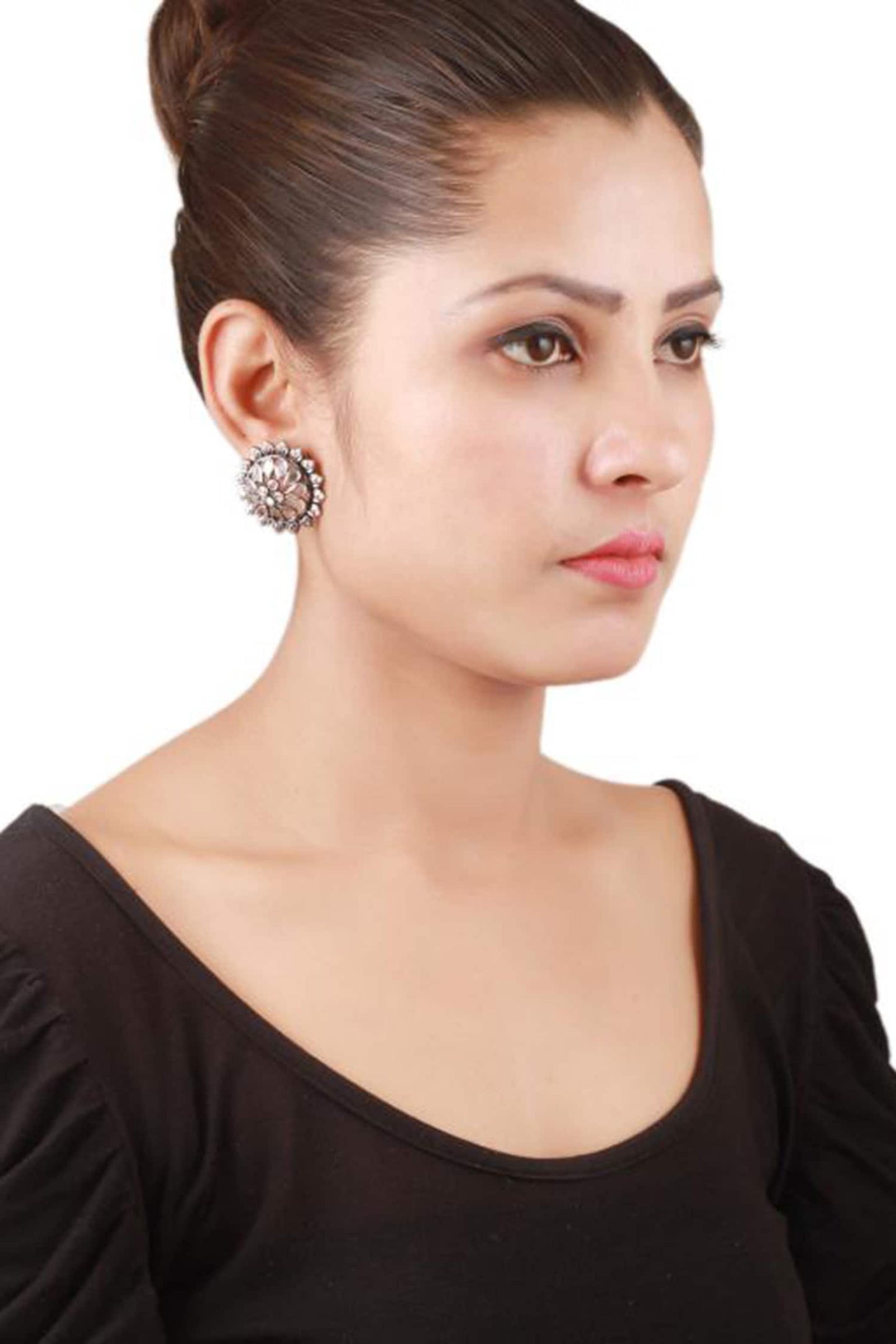 Embellished Ear Studs 