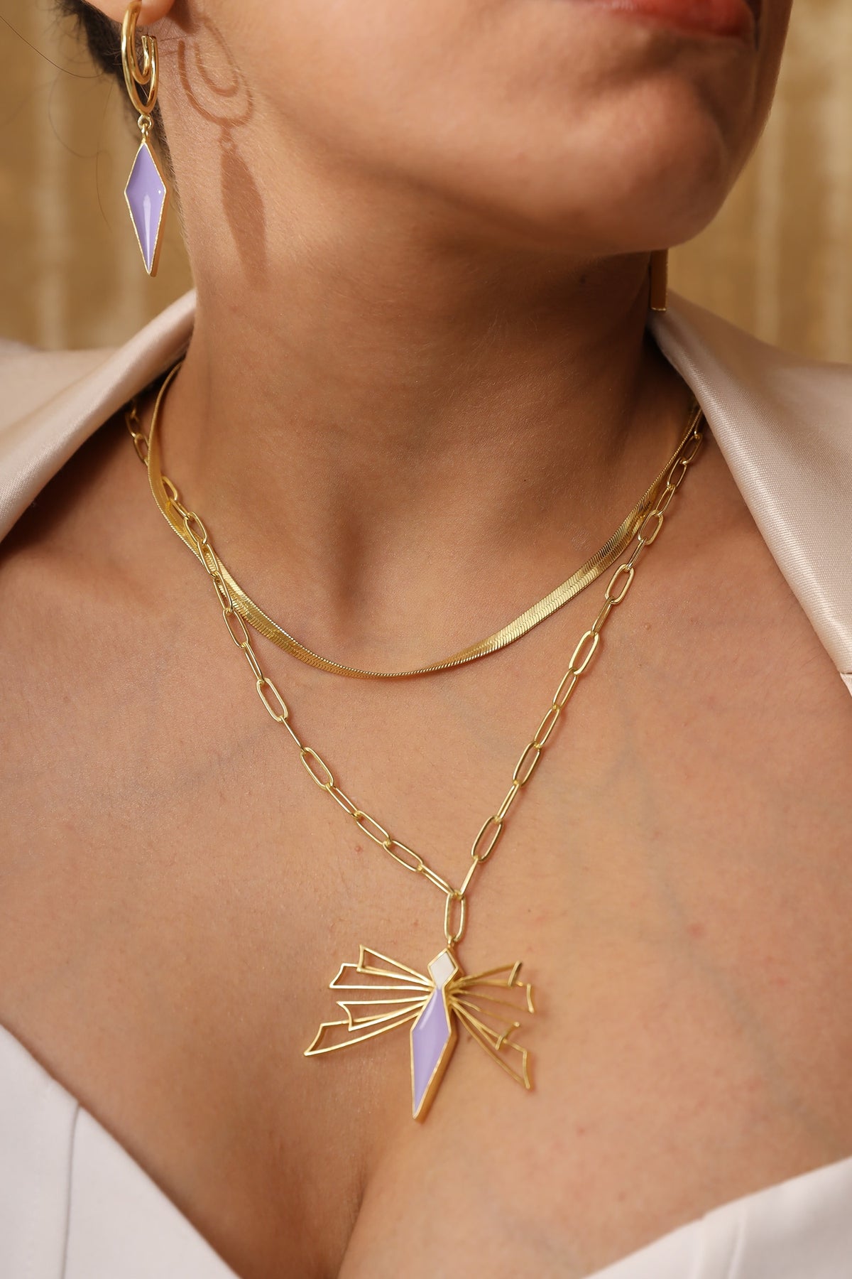 Elene Enamelled Layered Chain 