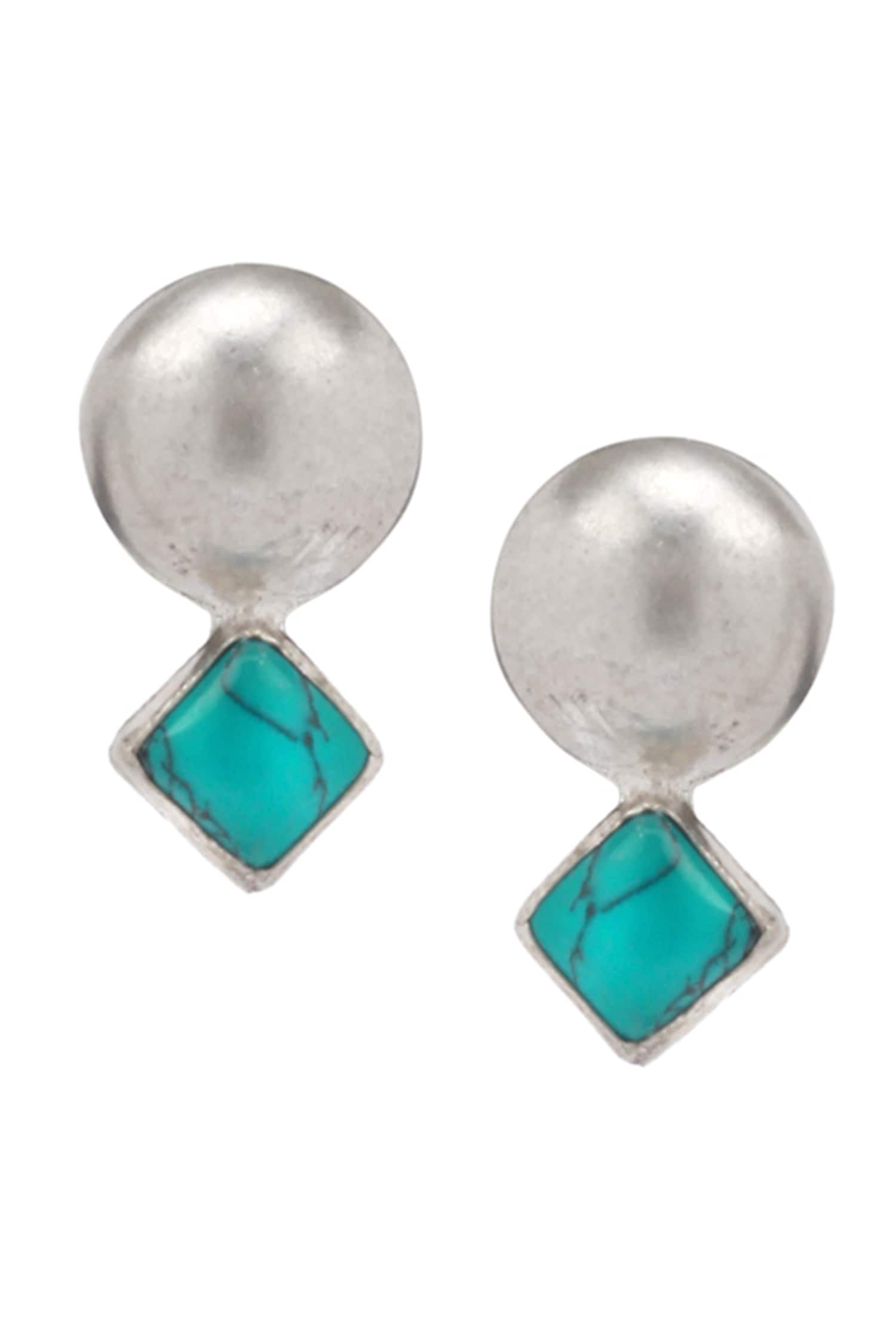 Handcrafted Stud Earring 