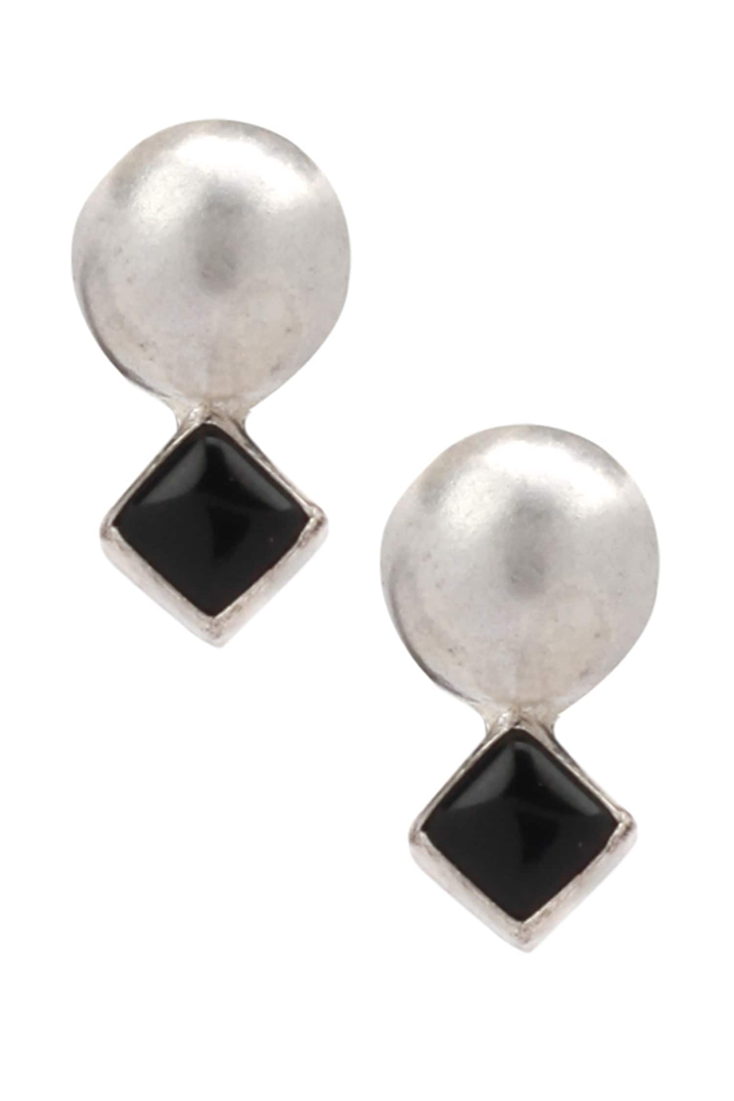 Handcrafted Geometric Stud Earring 