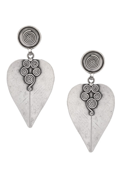 Leaf Motif Drop Earrings 