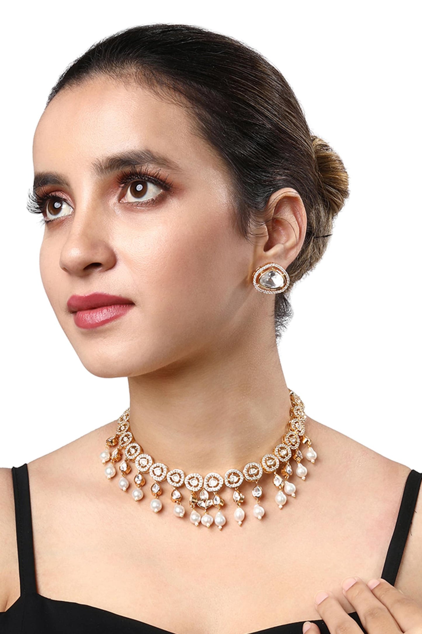 Shell Pearl Embellished Necklace Set 