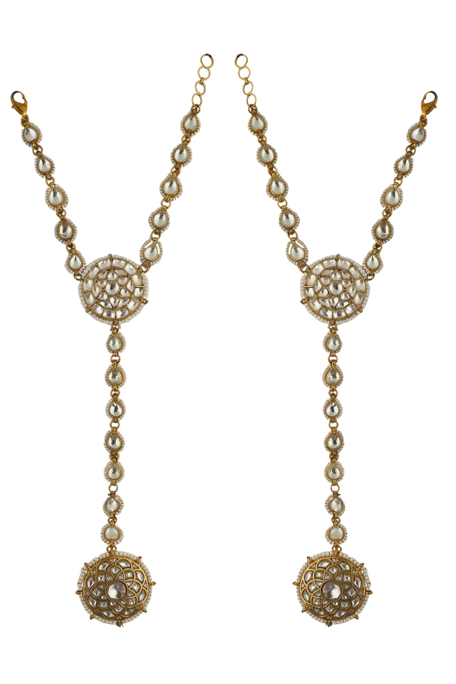 Gold Floral Carved Haathphool Set 