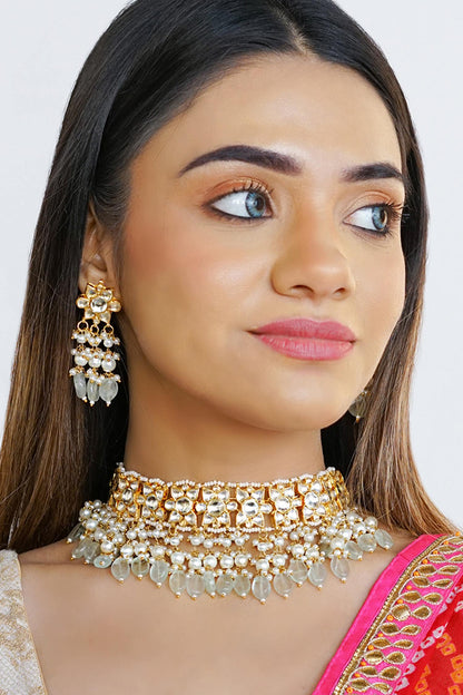Kundan Carved Necklace Set 