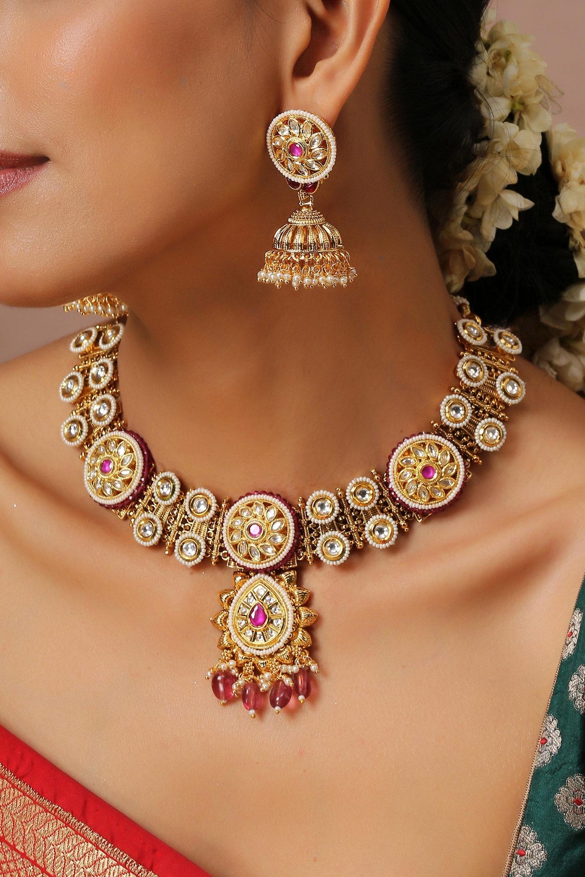 Carved Stone Embellished Necklace Set 