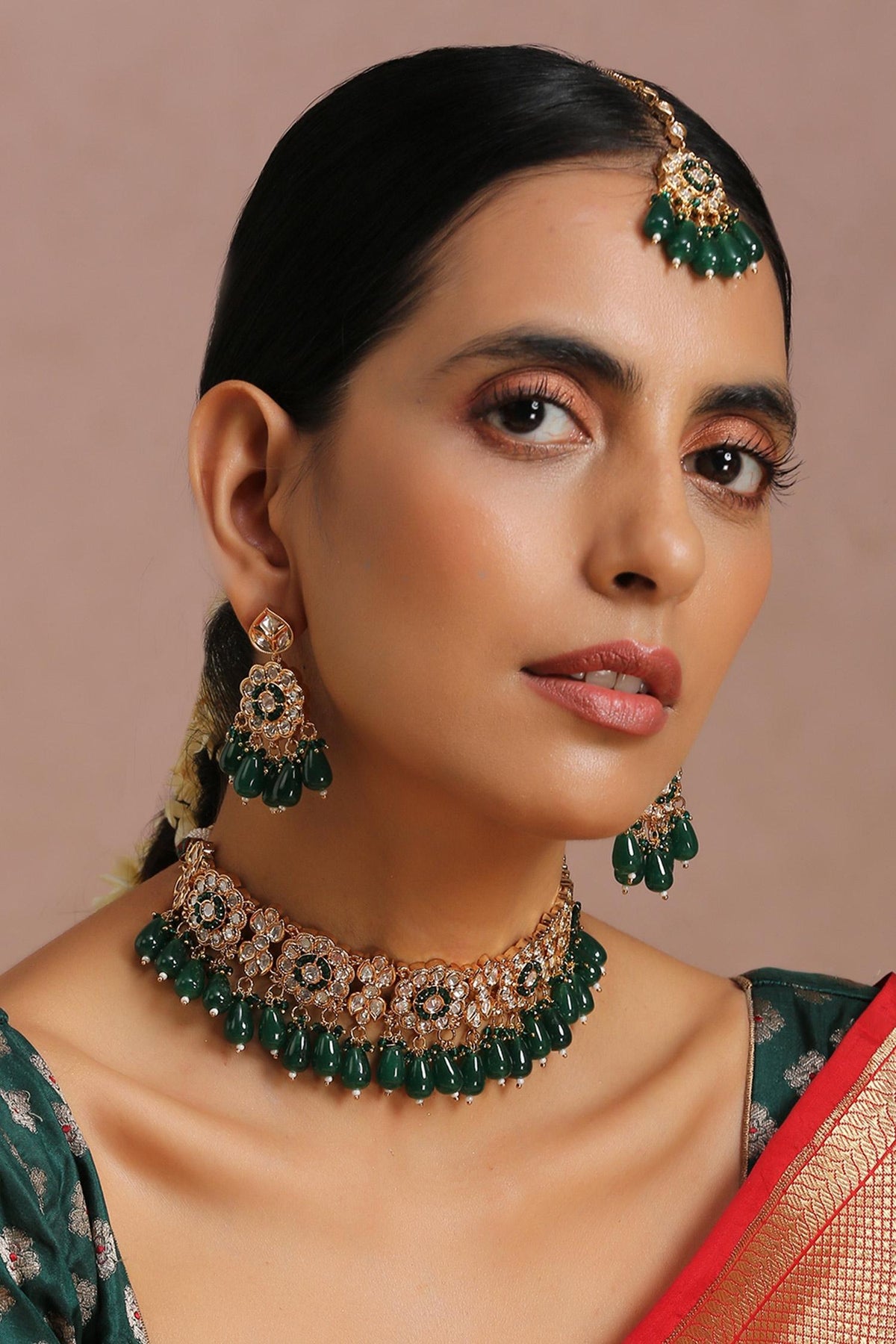 Floral Embellished Choker Set 