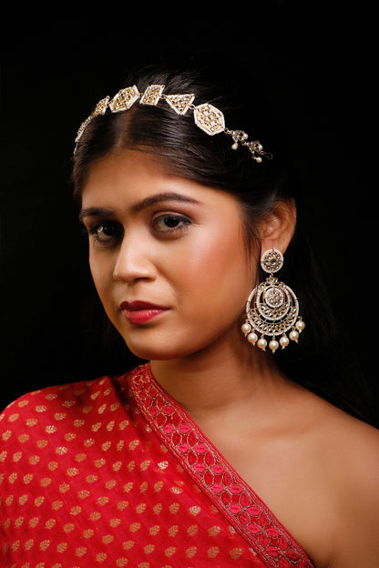 Gold & White Kundan Chandbalis Set 