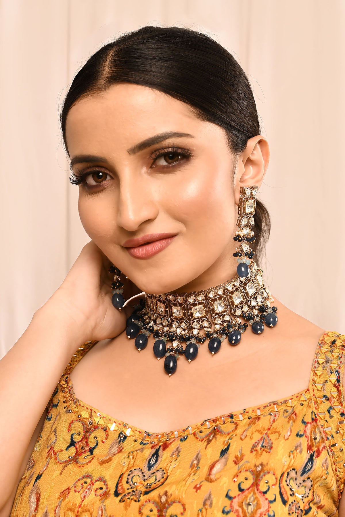 Stone Embellished Choker & Earring Set 