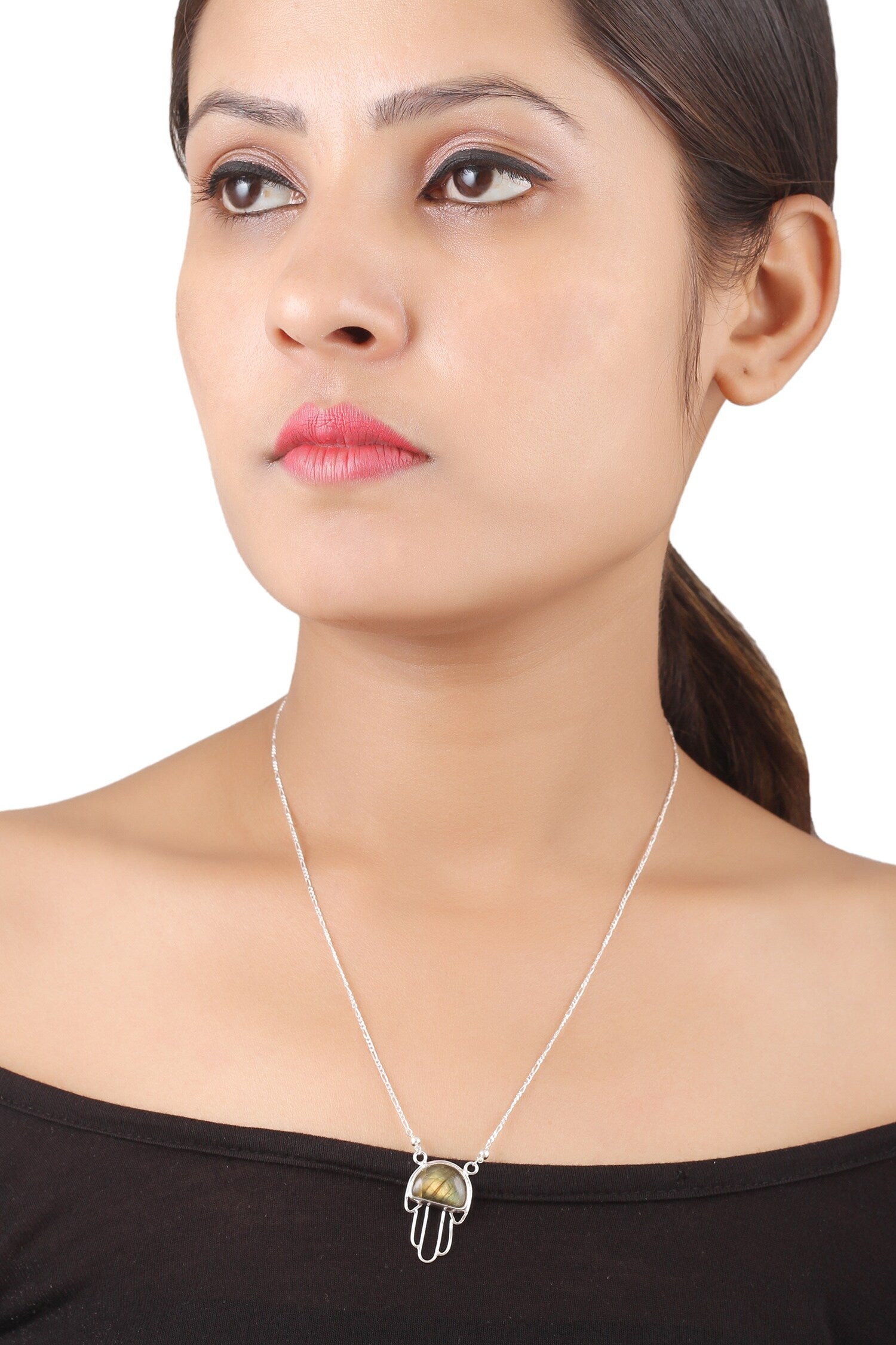 Silver Cutwork Pendant Necklace 