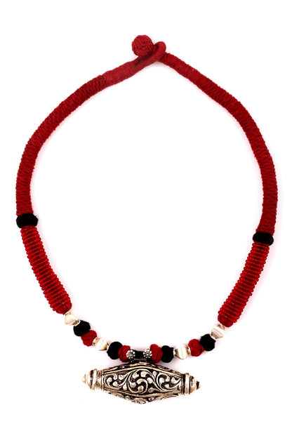 Red Braided Thread Beaded Necklace 