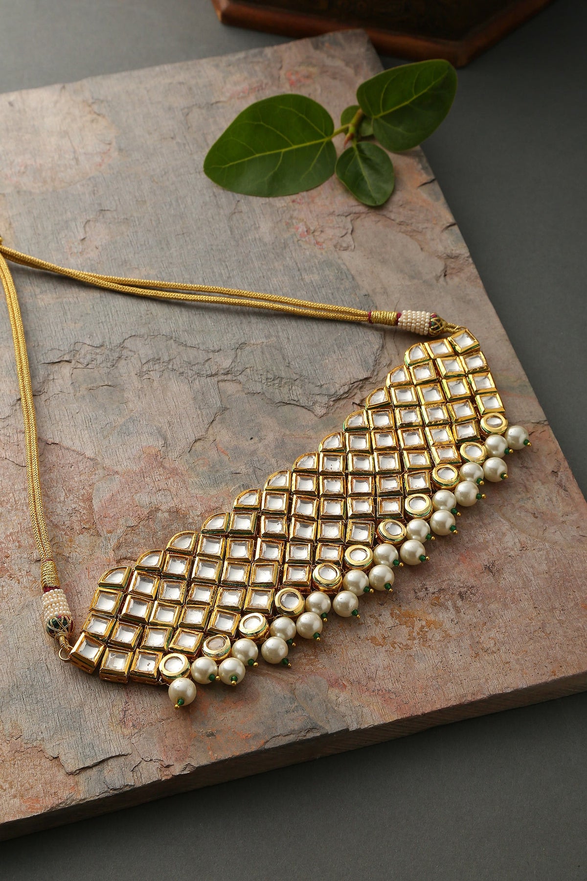Kundan Choker 