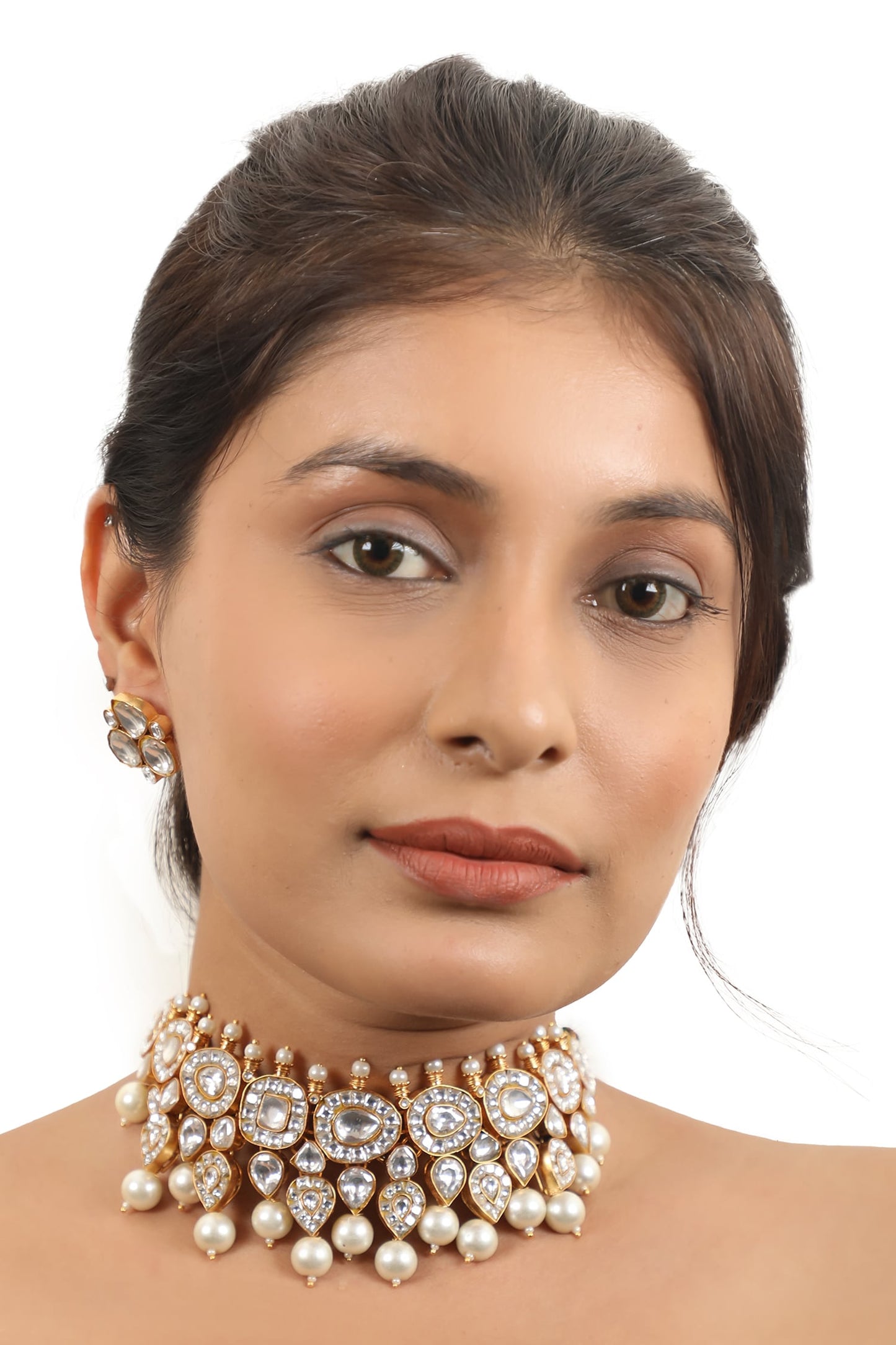 Jadtar Choker Set With Pearl Drops 