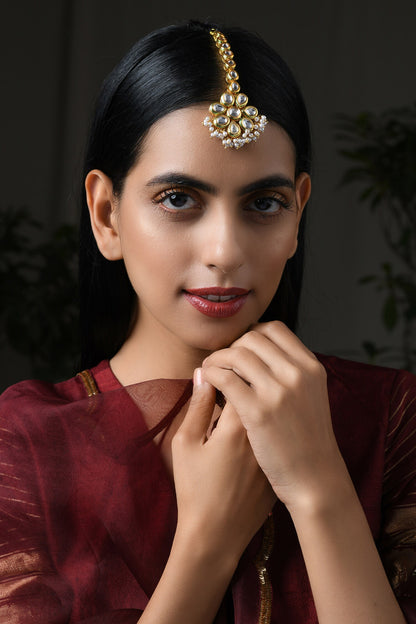 Floral Kundan Maangtikka 