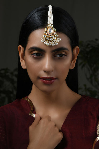 Meenakari Kundan Maangtikka 