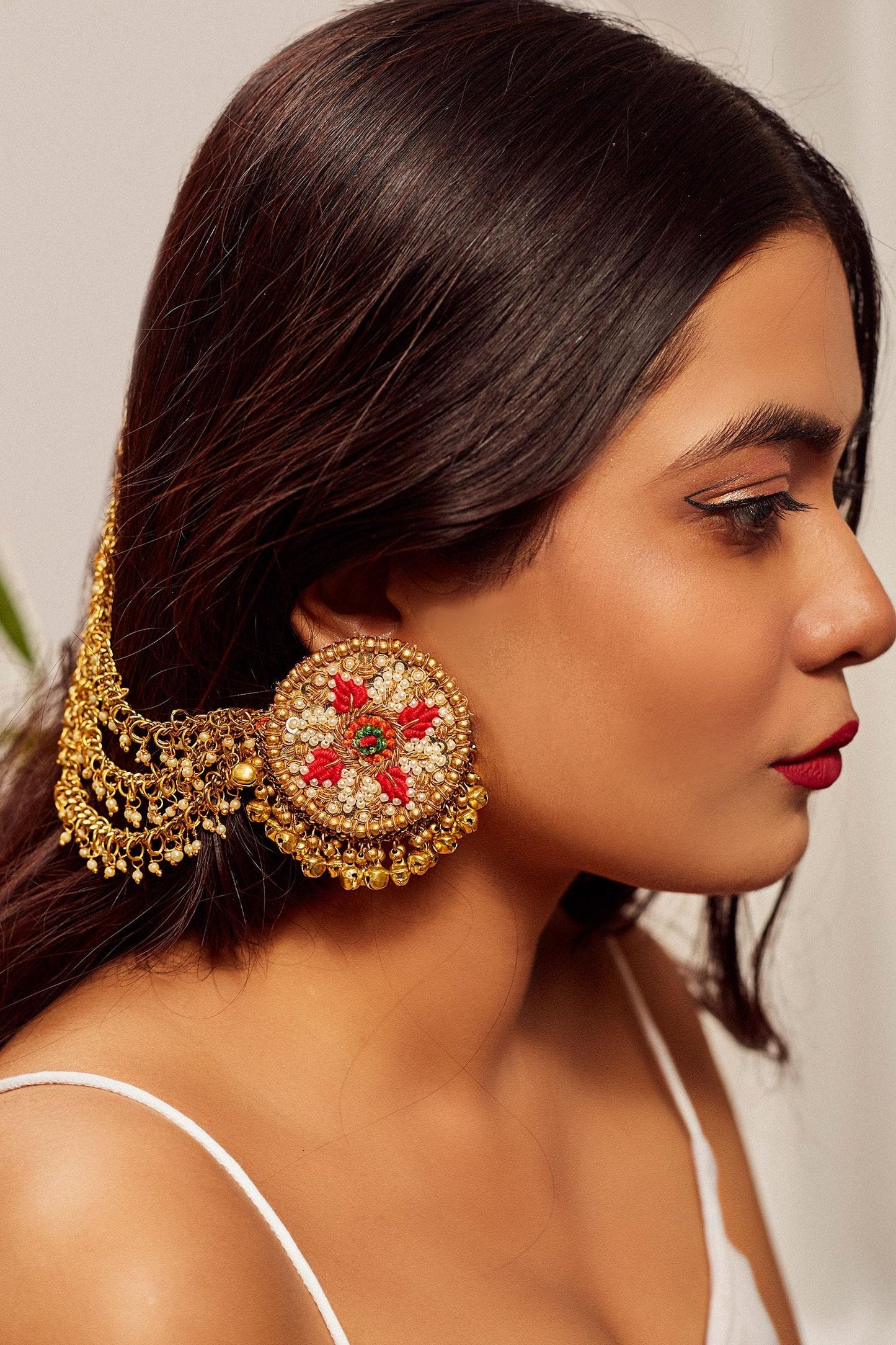 Embroidered Studs 