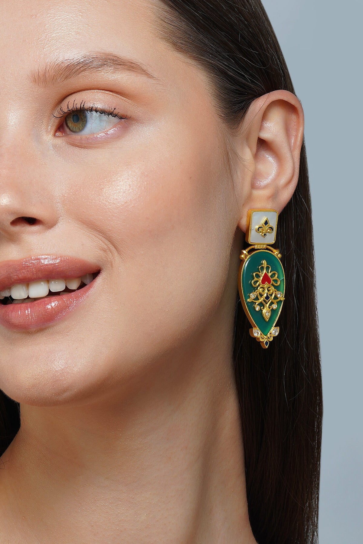 Onyx Embellished Earrings 