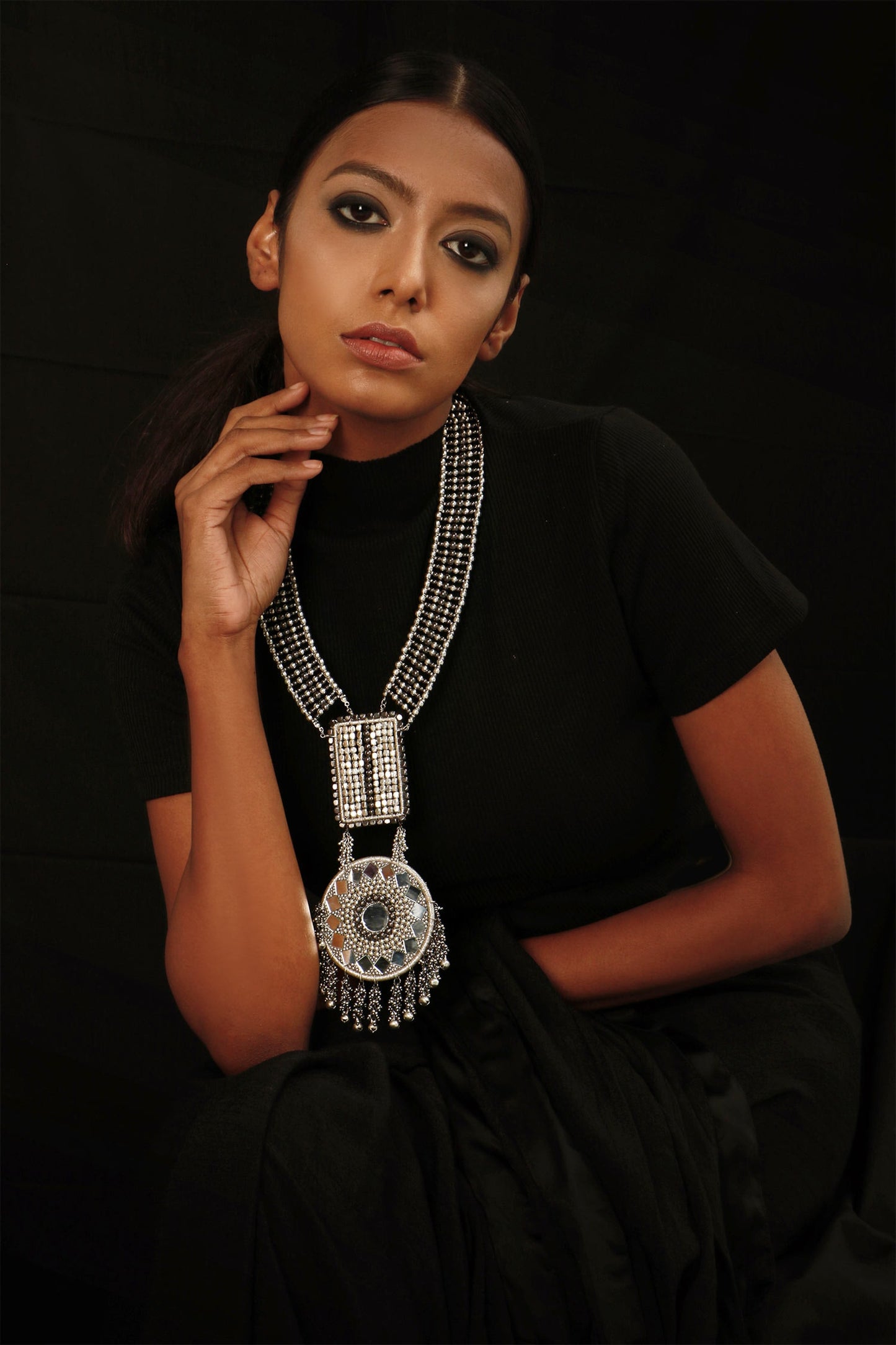 Vedaanta Pendant Necklace 