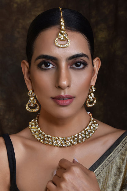 Kundan Studded Choker Set 