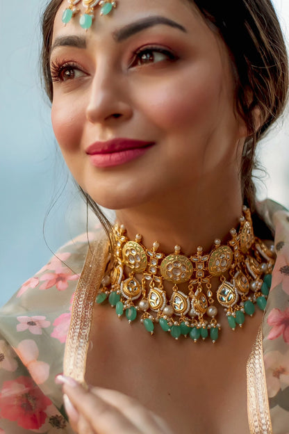 Geometric Kundan Studded Choker Set 