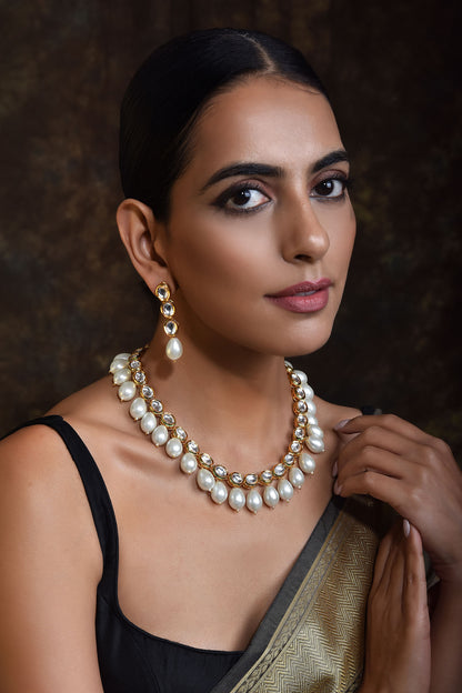Handcrafted Kundan Necklace Set 