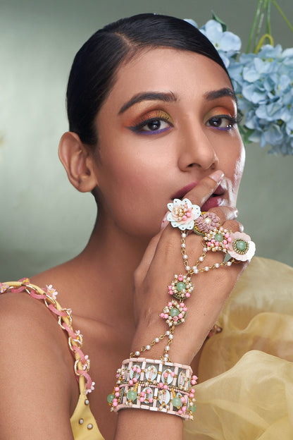Semiprecious Mixed Stone Embellished Haathphool 