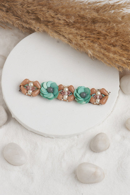 3D Flower Embellished Bracelet 