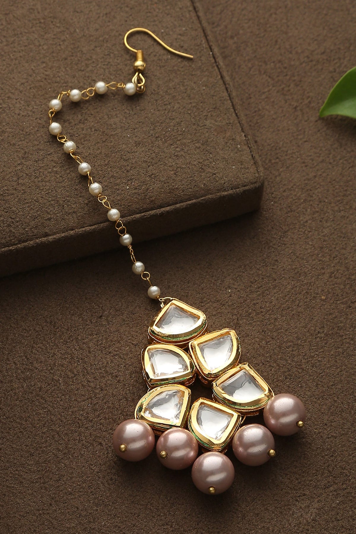 Floral Kundan Maangtikka 