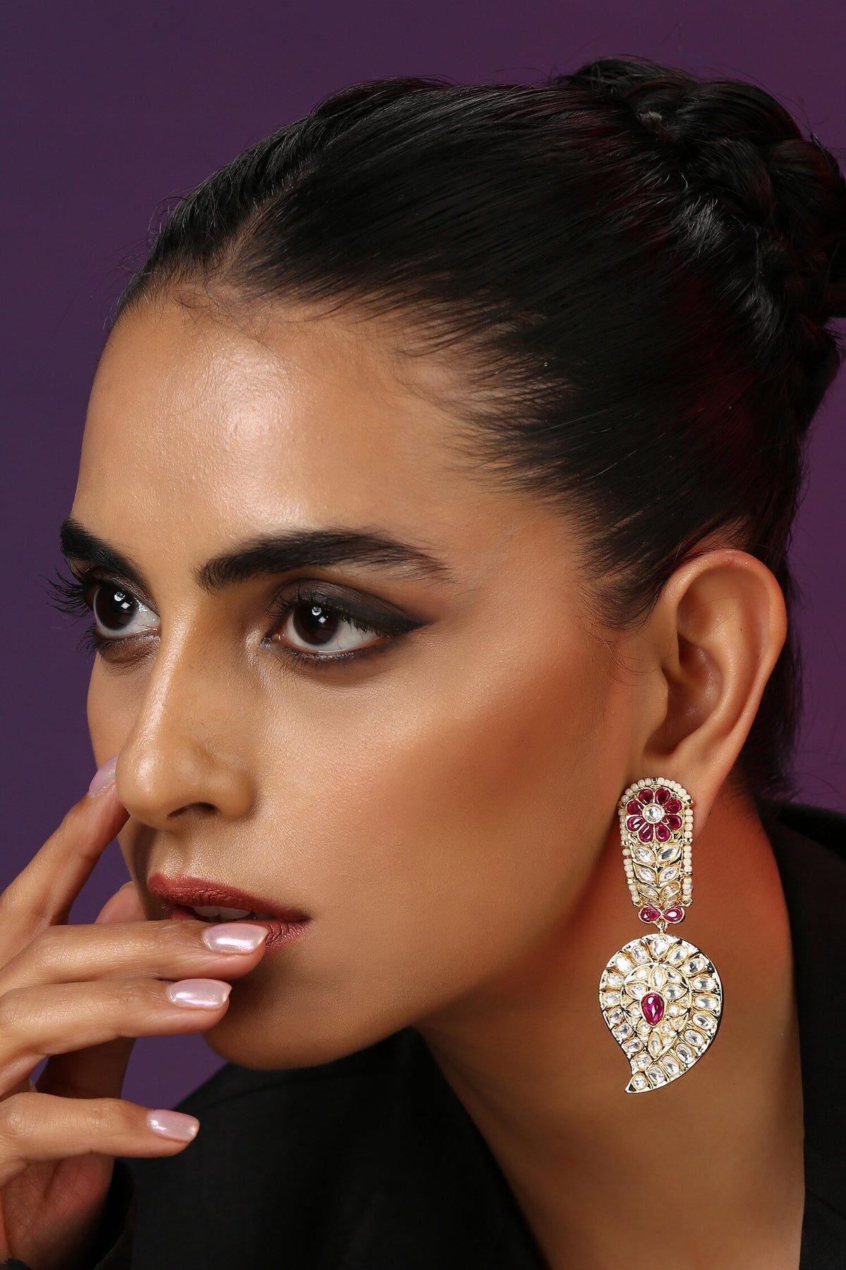 Kundan Embellished Earrings 
