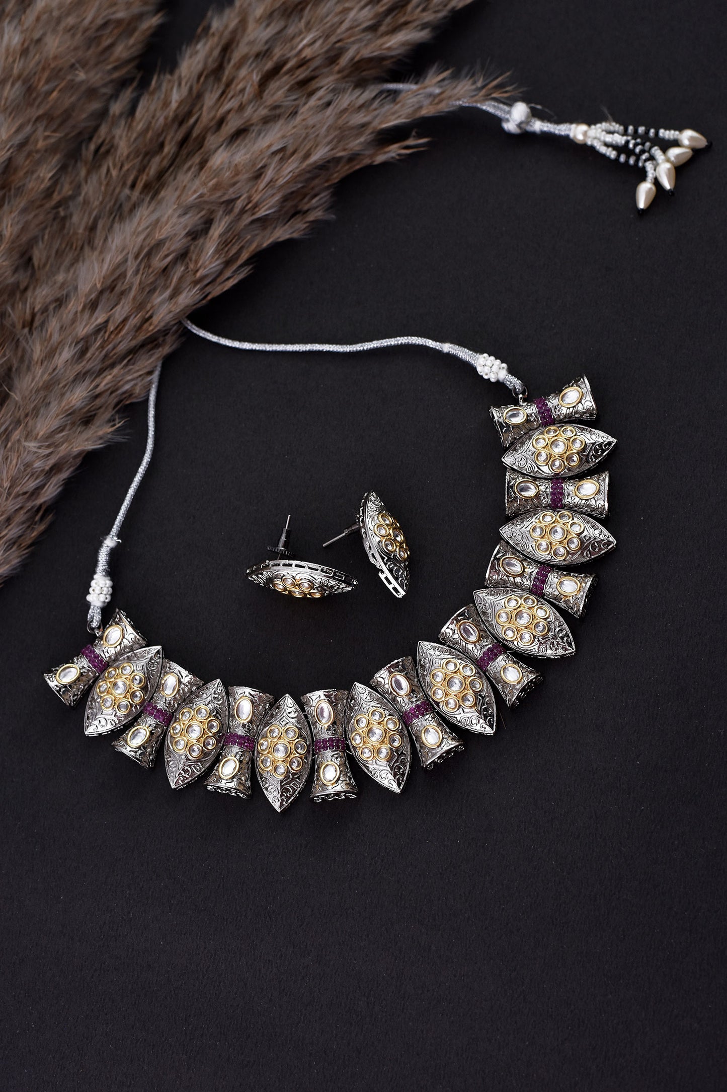 Leaf Shaped Polki Necklace Set 