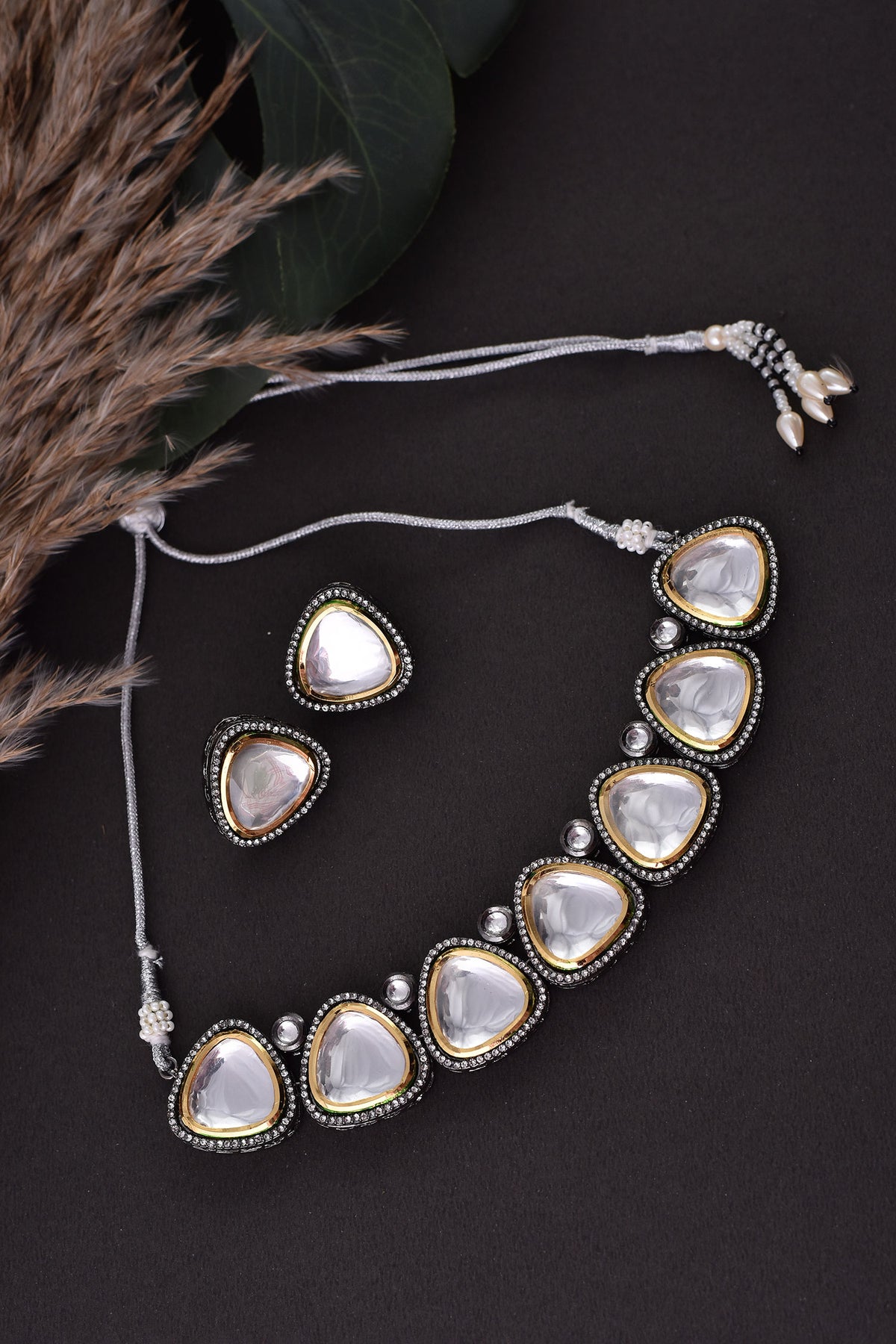 Kundan Choker Necklace Set 