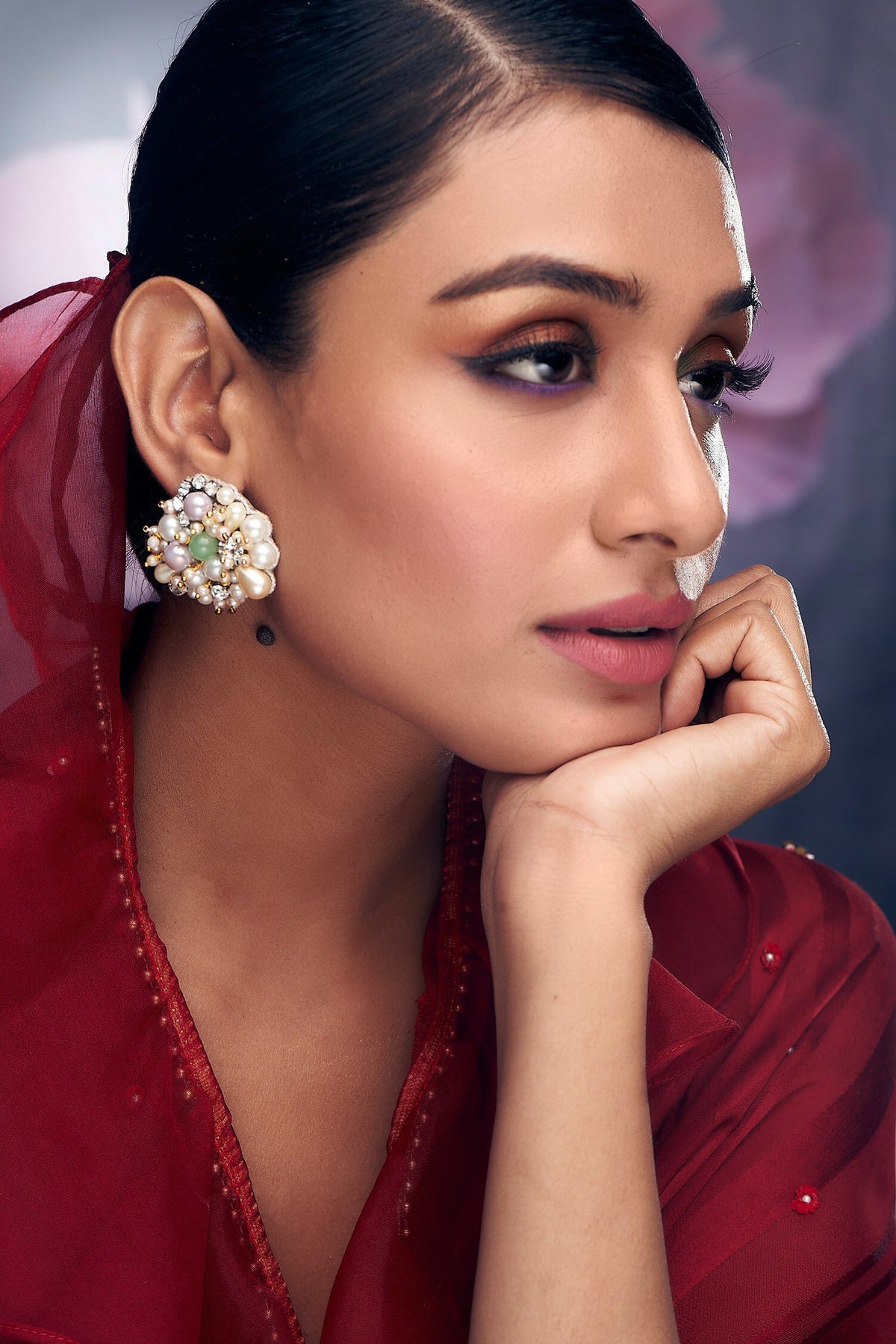Pearl Embellished Stud Earrings 