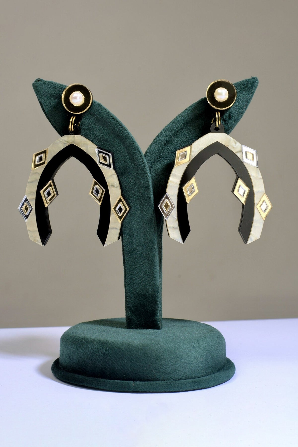 The Alabaster Geometric Pattern Earrings 