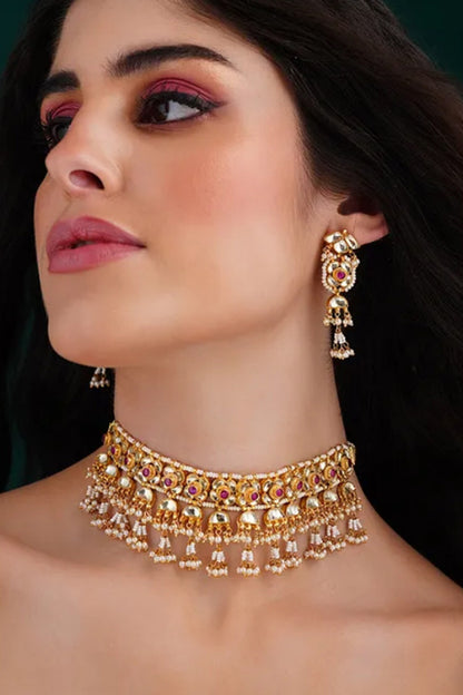 Gold Polished Choker Set 