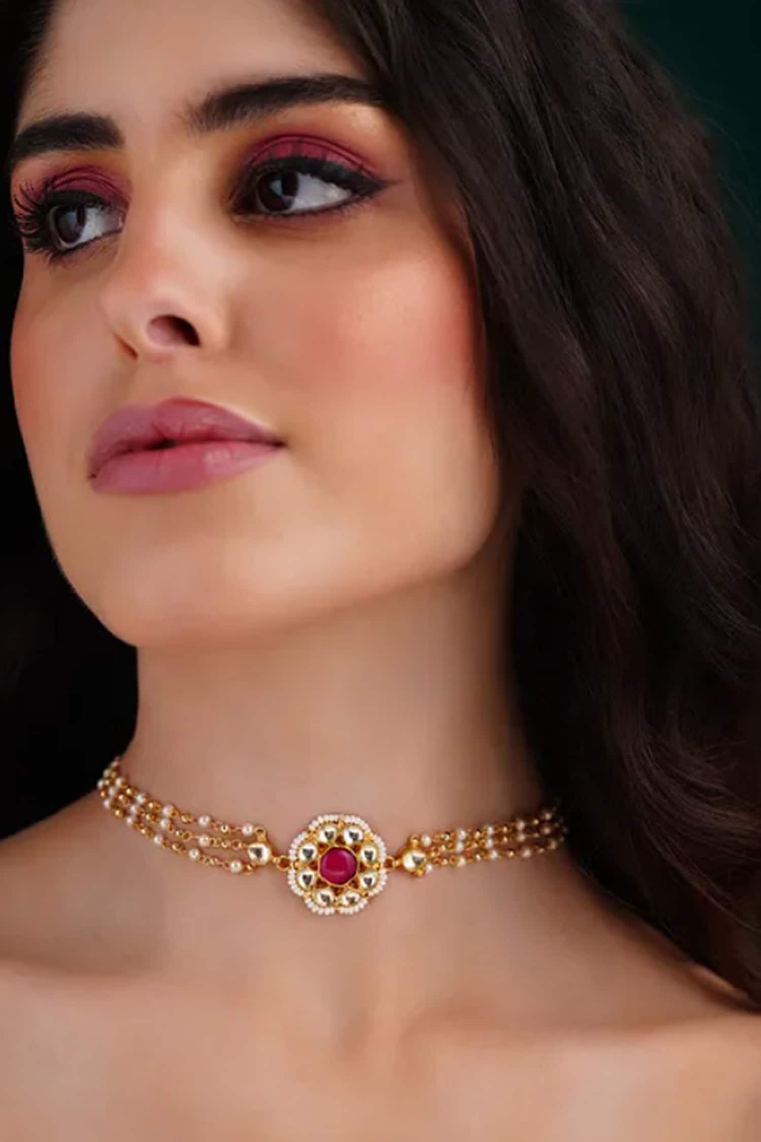 Jadau Floral Choker Necklace 