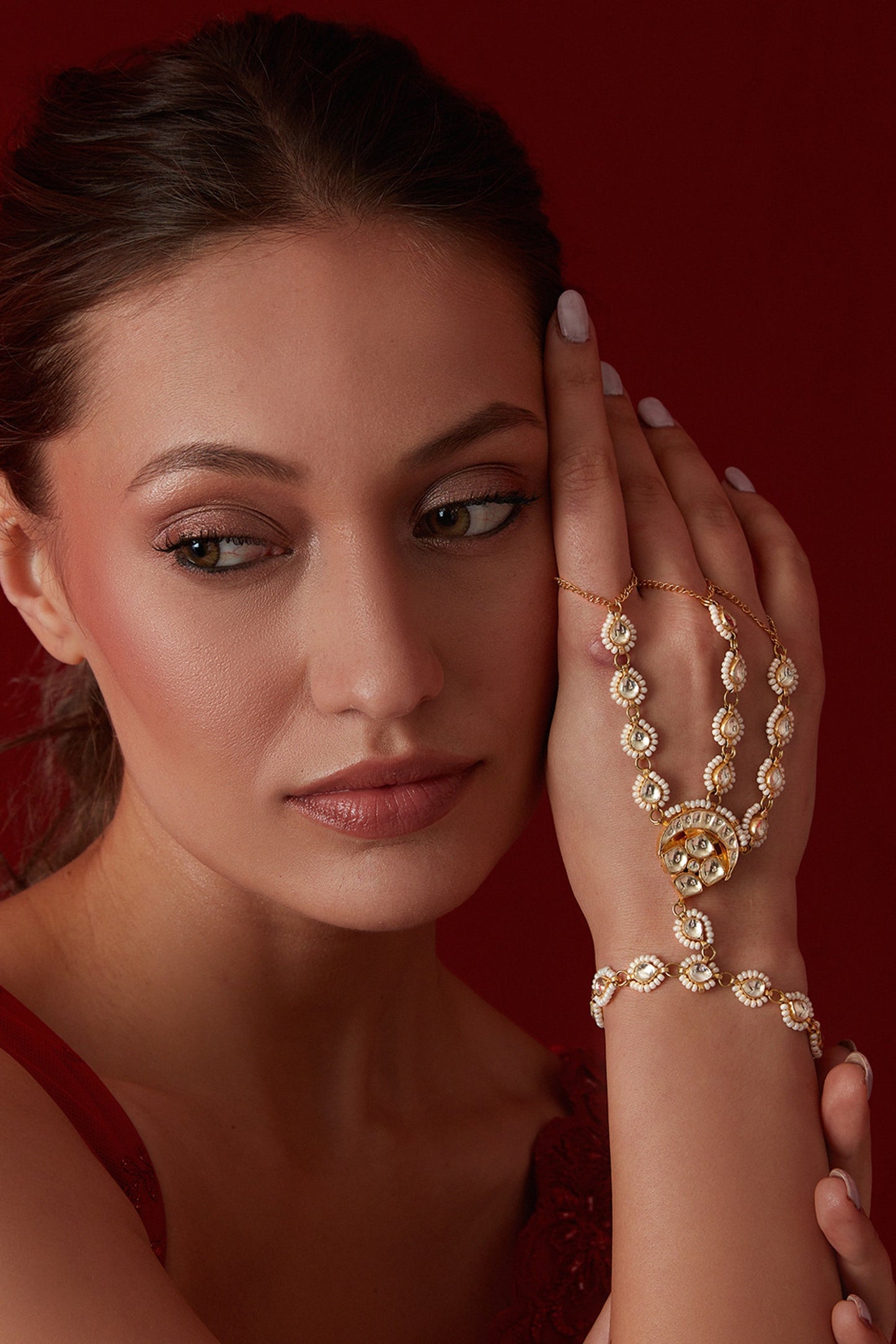 Kundan Embellished Hathphool 