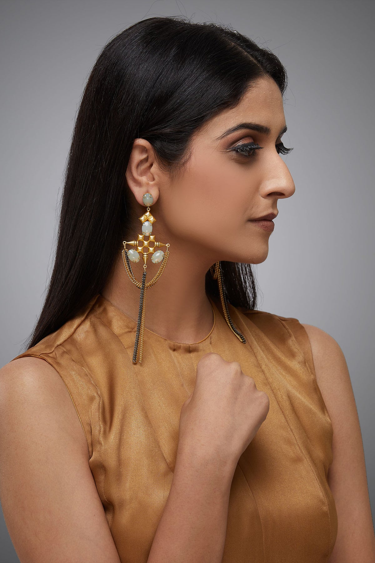 Stone earrings 