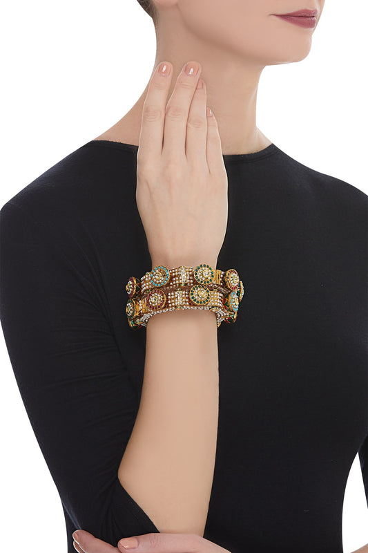 Handcrafted Meenakari Bangle set 