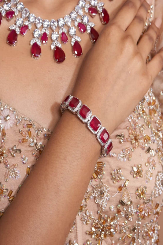 Ritwik Geometric Embellished Bracelet 