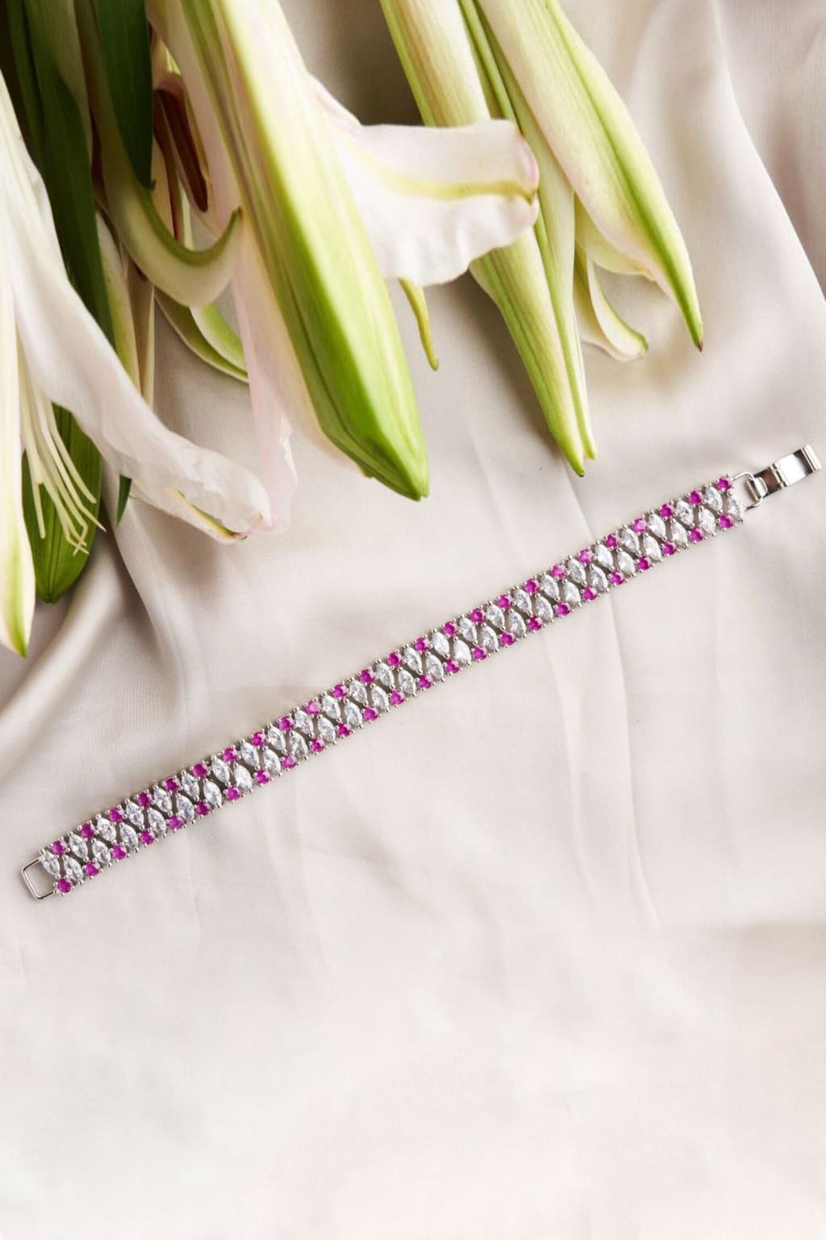 Gloriana Handcrafted Bracelet 