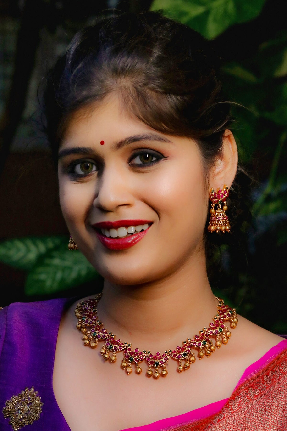 Gold Stone & Bead Embellished Jewellery Set 