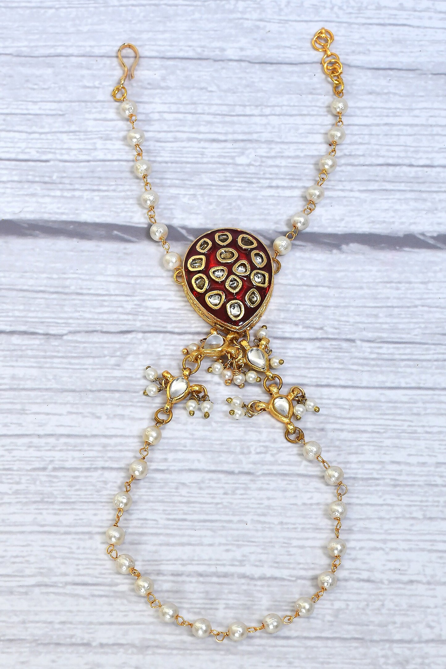 Kundan & Pearl Embellished Haathphool 