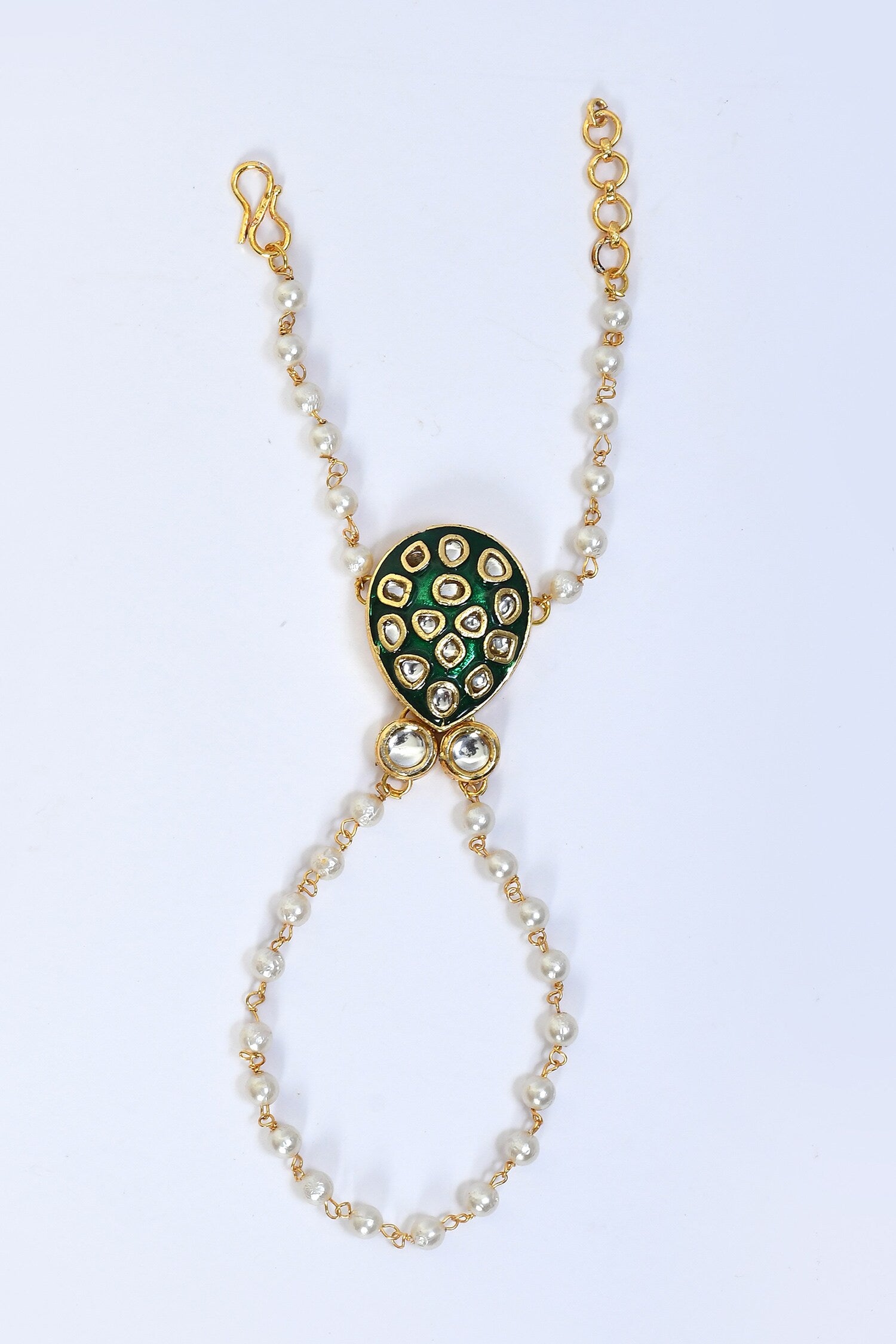 Tear Drop Kundan Embellished Haathphool 