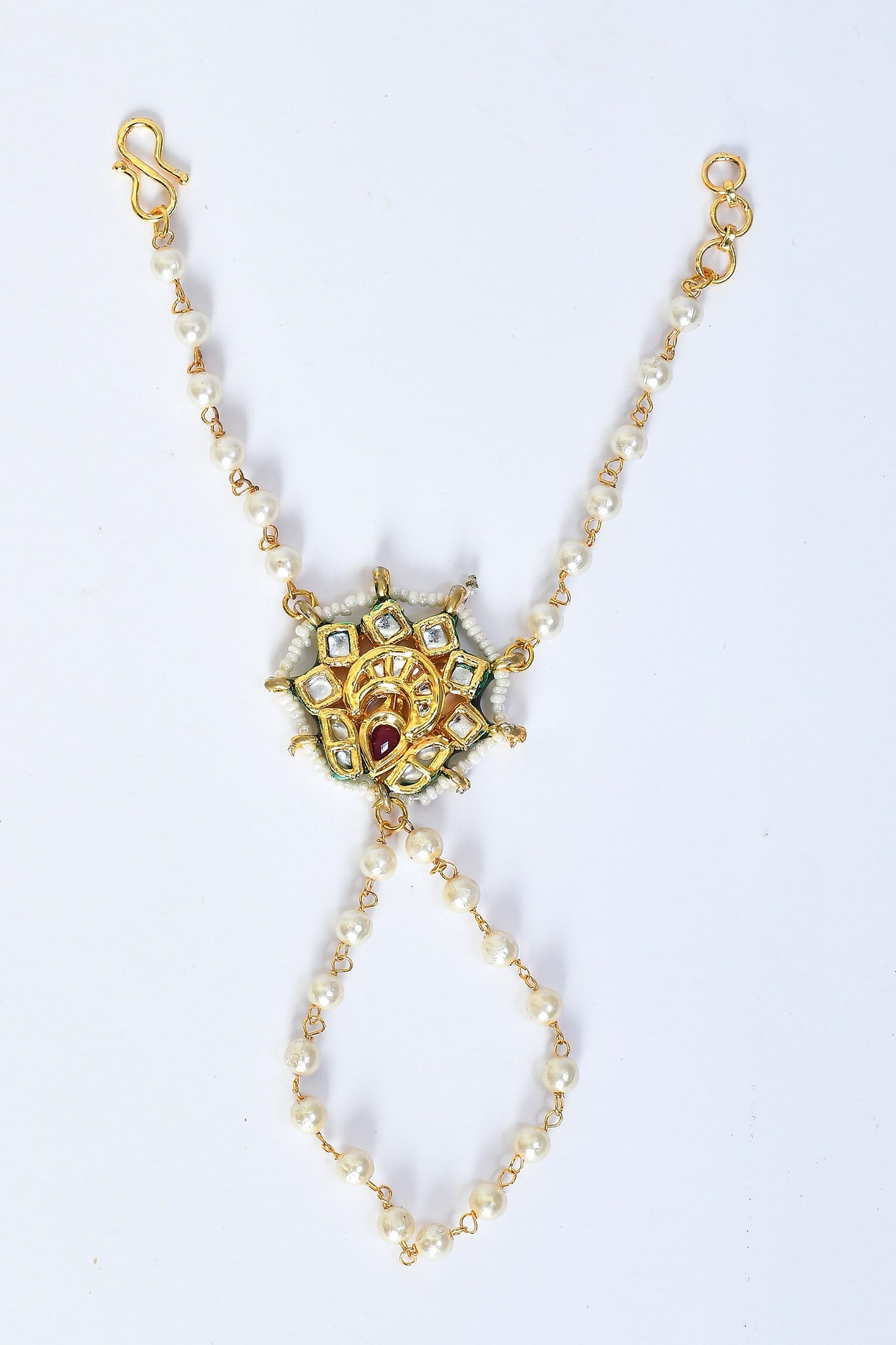 Floral Kundan Embellished Haathphool 