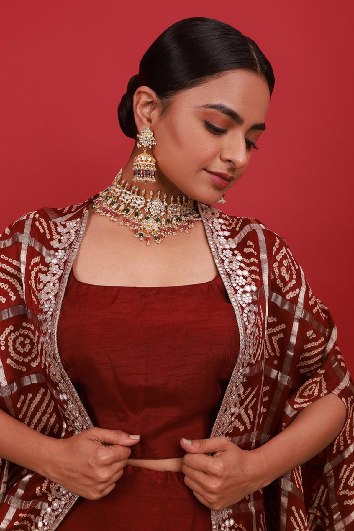 Kundan Studded Necklace & Jhumkas Set 