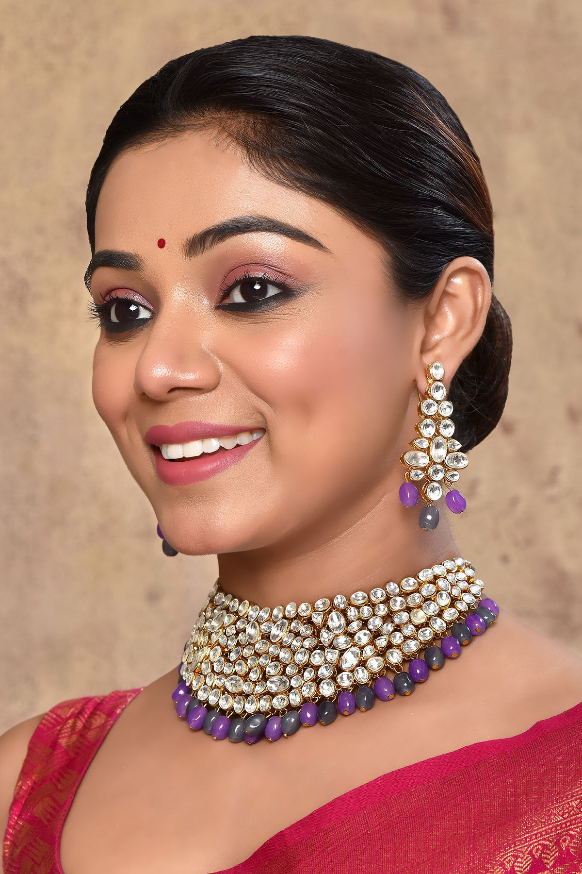 Kundan Embellished Choker Set 