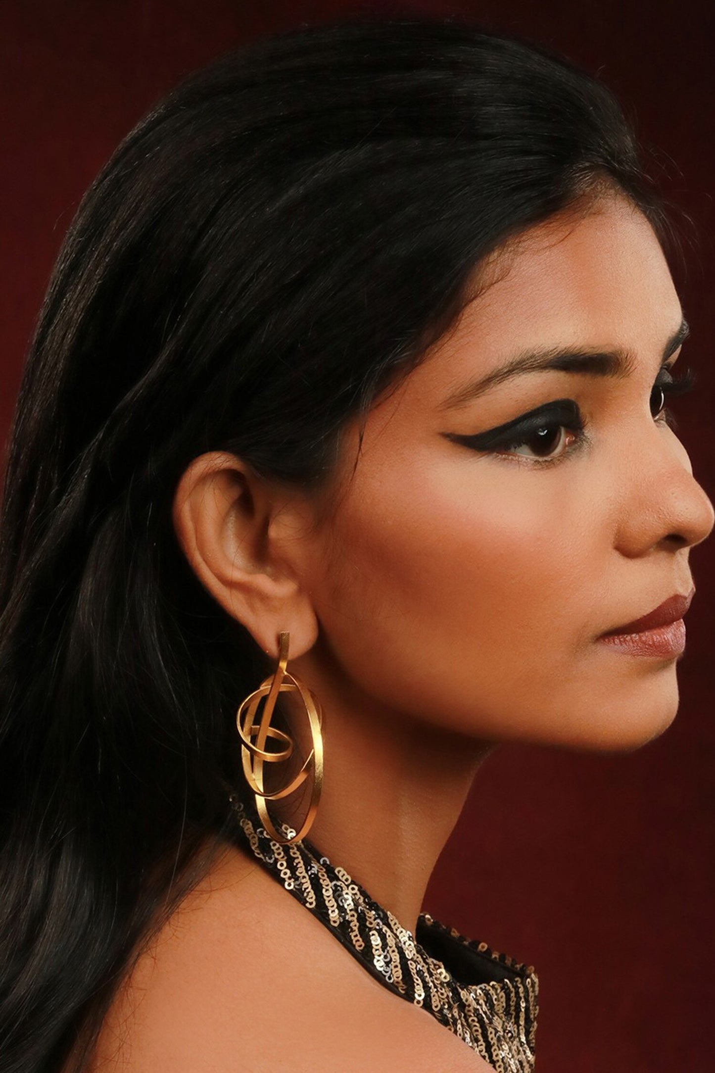 Intertwined Whip Waves Earrings 
