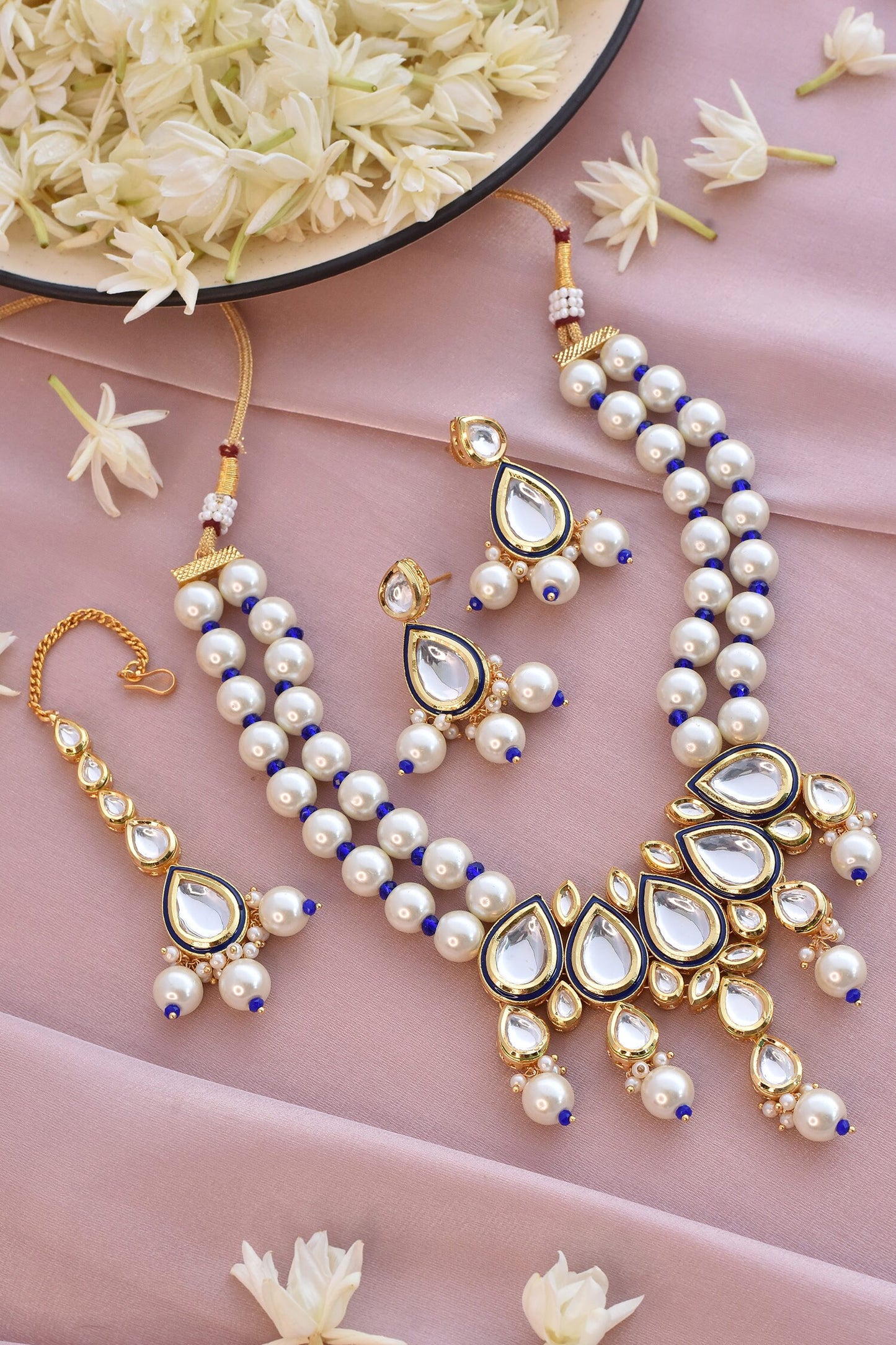 Pearl Embellished Necklace Set 