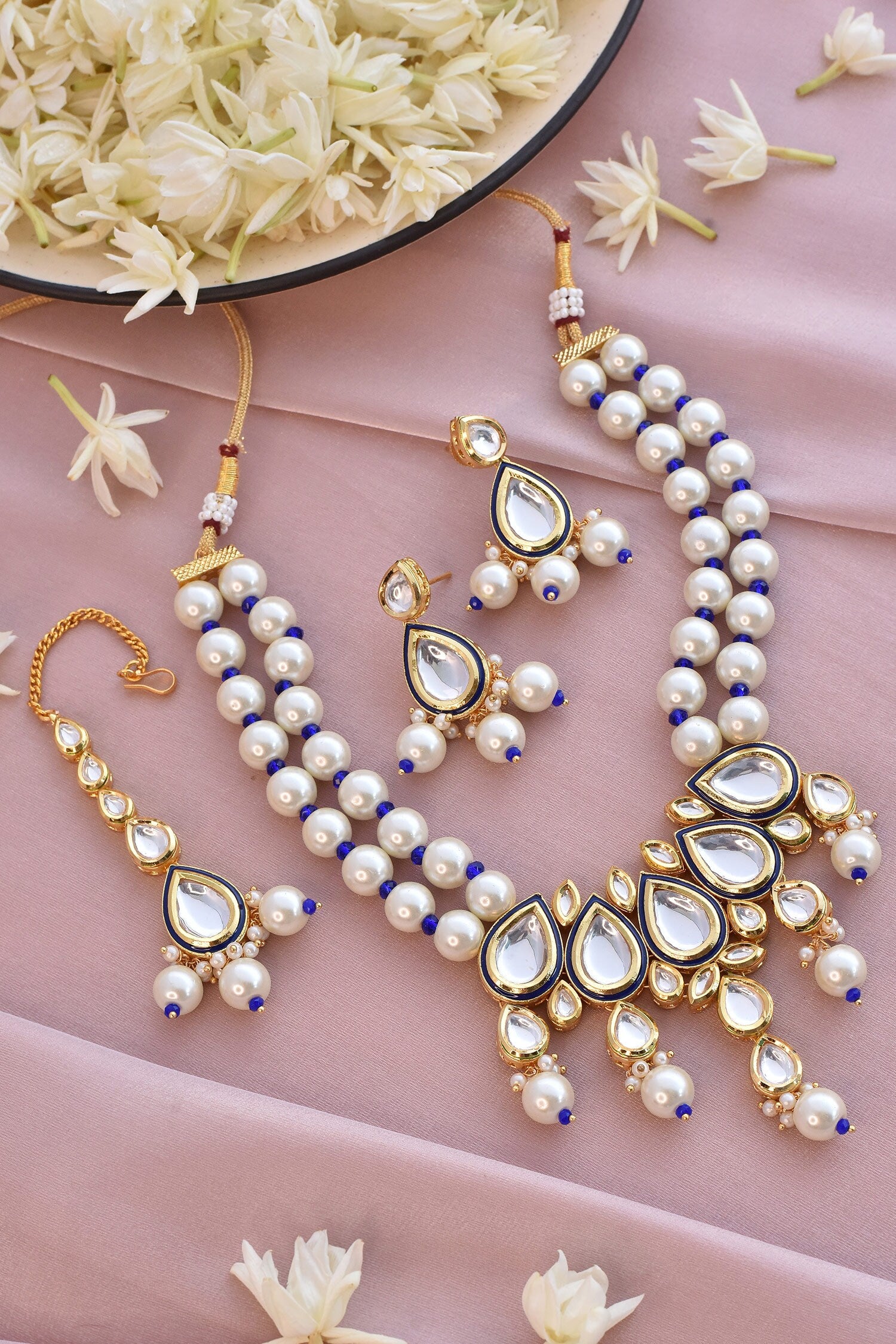 Pearl Embellished Necklace Set 