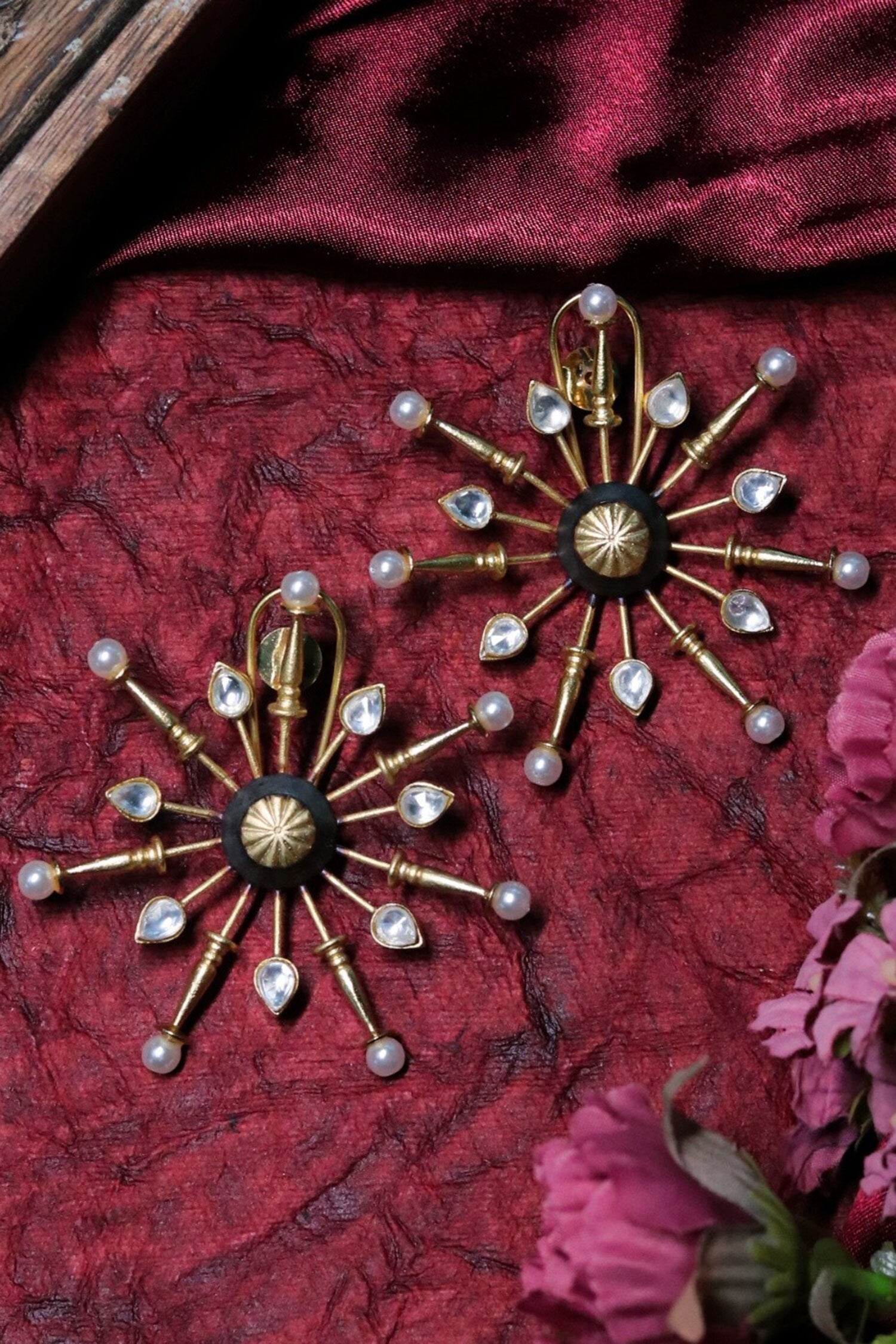 Ornamental Star Pattern Earrings 